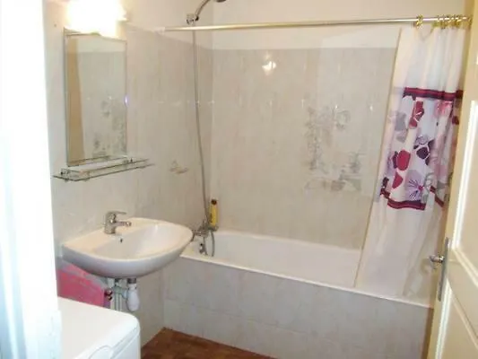 Appartement au pied des montagnes Auzat
